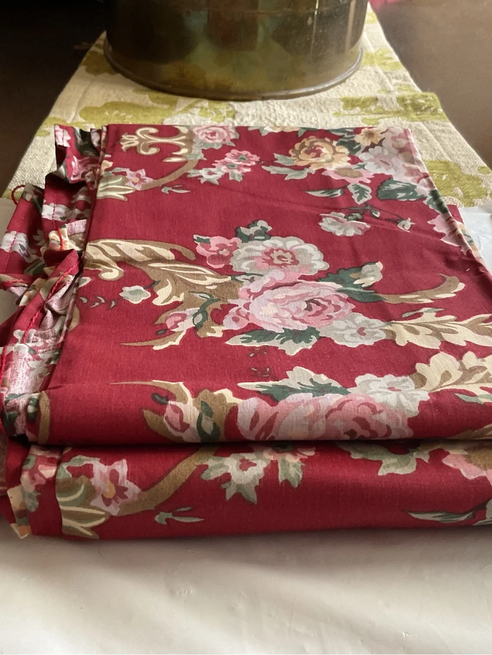 VTG Lauren Ralph Lauren Marseilles Red Floral Ruffle Twin Flat Sheet- NEW, USA